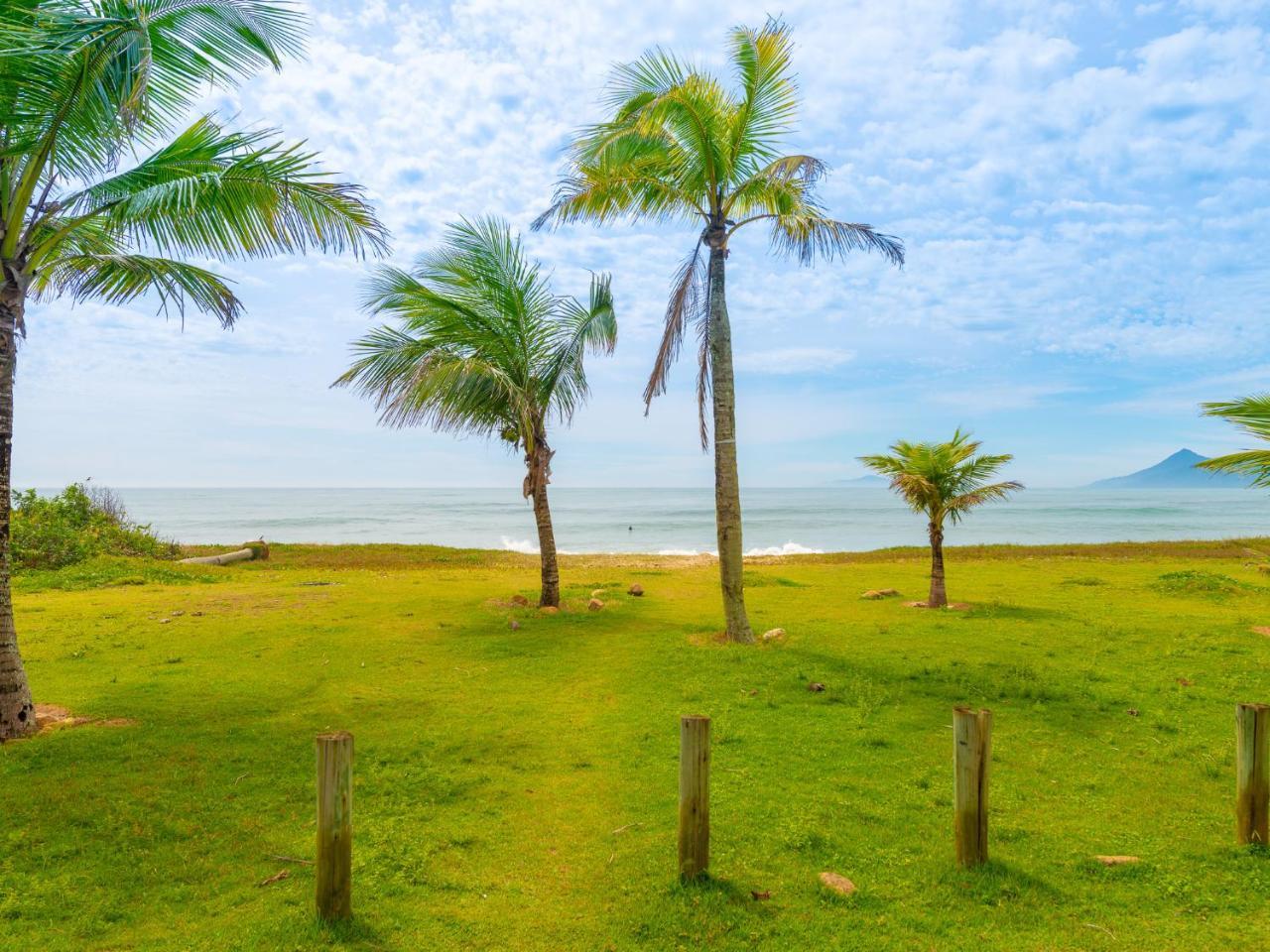 Pousada Pe Na Areia Caraguatatuba Eksteriør billede